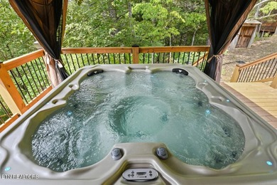 Escape to Rustic Hideaway -- your ultimate retreat in the woods! - photo 14
