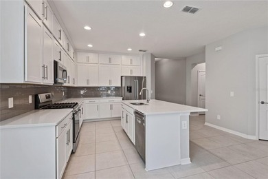 Virtually Staged. Enjoy single-level living in lakefront Hull - photo 15