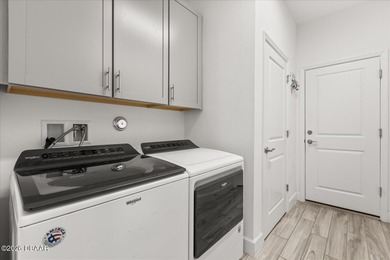 Desirable Camellia model in Latitude Margaritaville Daytona - photo 22