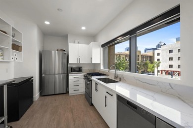 LUXURY URBAN LIVING! Experience modern elegance at the coveted - photo 22