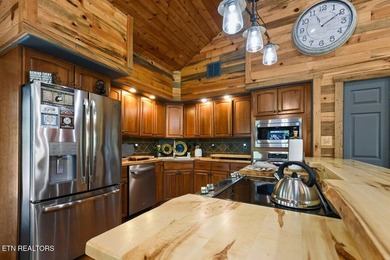 Escape to Rustic Hideaway -- your ultimate retreat in the woods! - photo 28