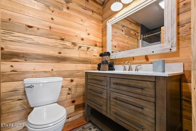 Escape to Rustic Hideaway -- your ultimate retreat in the woods! - photo 37