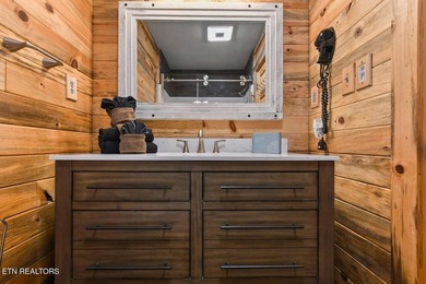 Escape to Rustic Hideaway -- your ultimate retreat in the woods! - photo 38