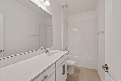 Virtually Staged. Enjoy single-level living in lakefront Hull - photo 38