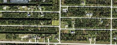 FRESHWATER CANAL + CORNER LOT! Welcome to this oversized - photo 2