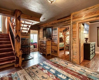 Escape to Rustic Hideaway -- your ultimate retreat in the woods! - photo 48