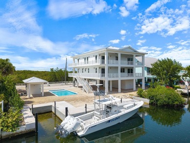 Introducing an extraordinary, newly constructed waterfront - photo 9