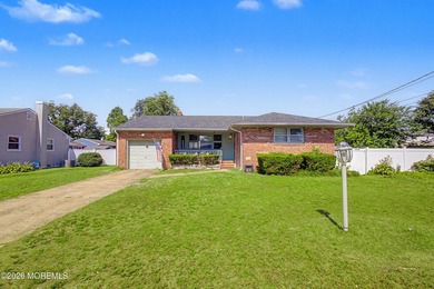 Opportunity awaits in the highly desirable Lake Riviera section - photo 2
