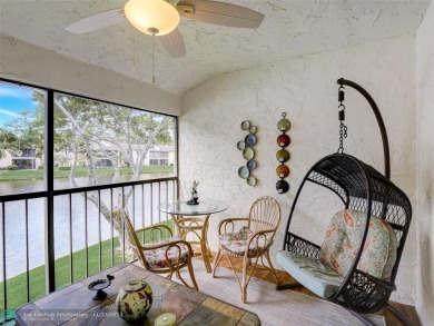 Lake Condo For Sale in Boca Raton, Florida