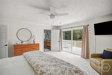 Move-in ready and beautifully renovated, this single-story - photo 20