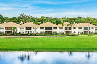 (private lake, pond, creek) Condo For Sale in Boynton Beach Florida