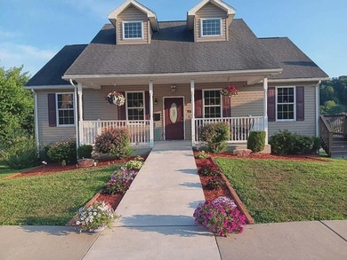 Raystown Lake Home For Sale in Saxton Pennsylvania