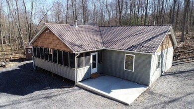 Raystown Lake Home For Sale in Saxton Pennsylvania