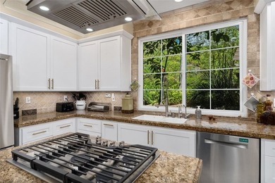 Welcome to this stunning 5-bedroom, 3.5-bath executive home - photo 11