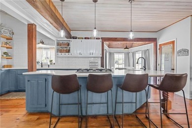 This Baxley property opens the door to something you don't come - photo 18