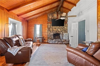 This Baxley property opens the door to something you don't come - photo 22