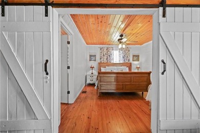 This Baxley property opens the door to something you don't come - photo 23