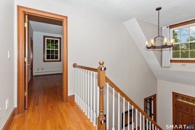 Welcome to this beautiful, private retreat at 15 Woodland Drive - photo 24