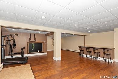 Welcome to this beautiful, private retreat at 15 Woodland Drive - photo 25