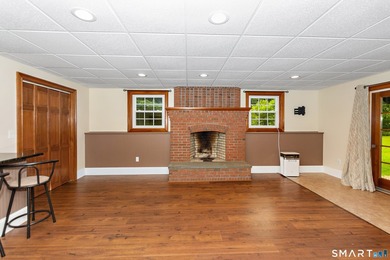Welcome to this beautiful, private retreat at 15 Woodland Drive - photo 28