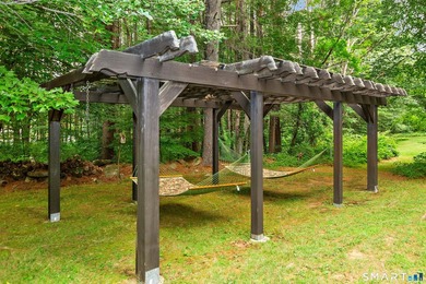 Welcome to this beautiful, private retreat at 15 Woodland Drive - photo 36