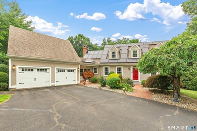 Welcome to this beautiful, private retreat at 15 Woodland Drive - photo 38