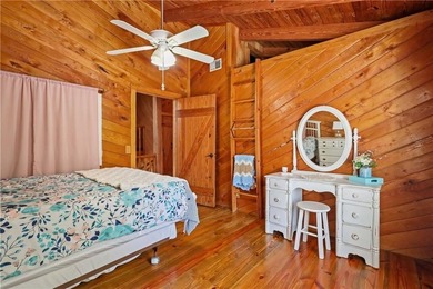 This Baxley property opens the door to something you don't come - photo 43