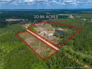 This Baxley property opens the door to something you don't come - photo 56