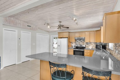 Finally, a Florida Keys home that offers the perfect balance of - photo 8