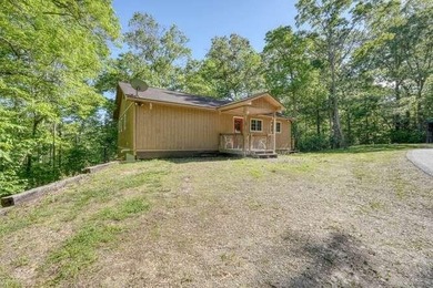Lake Nottely Home For Sale in Blairsville Georgia