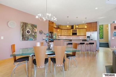 Architect-built with over 4600 sq ft and set on one of the most - photo 22