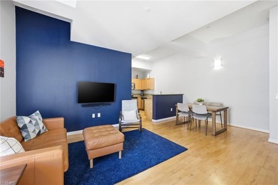 Turnkey living with a vibe! Welcome to the historic Portlock - photo 2