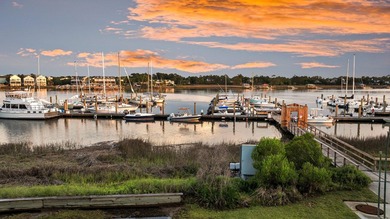 PENTHOUSE RIVER VIEWS | END UNIT | 3 BEDROOM FLAT CONDO | WALK - photo 3
