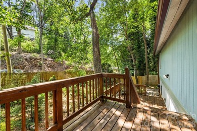 Top 7 Reasons to Love This Home: 1. A peaceful oasis of nature - photo 28