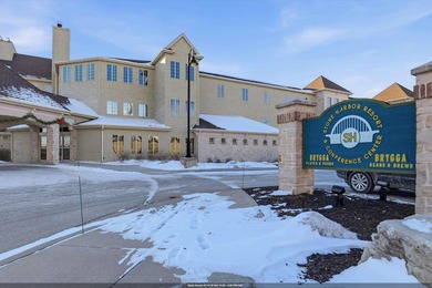 Lake Micigan - Door County Condo For Sale in Sturgeon Bay Wisconsin