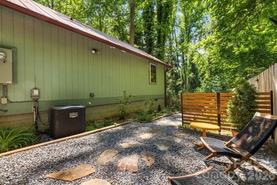 Top 7 Reasons to Love This Home: 1. A peaceful oasis of nature - photo 40