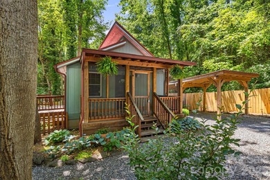 Top 7 Reasons to Love This Home: 1. A peaceful oasis of nature - photo 42