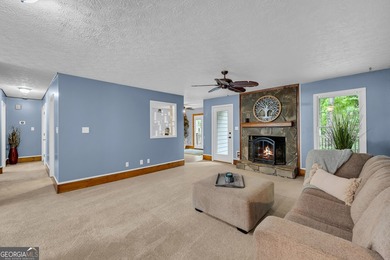 Rare opportunity in Gwinnett County! This 3 bedroom, 2.5 bath - photo 45