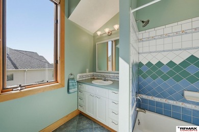 Architect-built with over 4600 sq ft and set on one of the most - photo 50