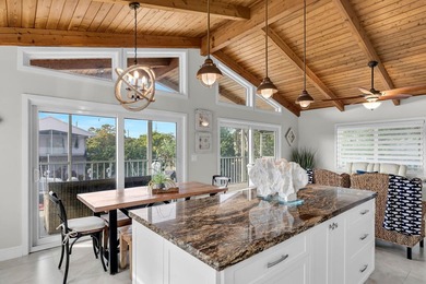 This canal front home checks all the boxes. PRICE, CONDITION - photo 7