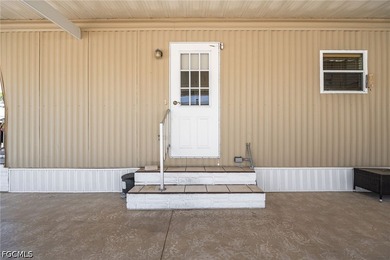 A little TLC can go along way here with over 1100 Sqft, 2 - photo 5