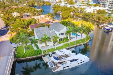 A DREAM HOME !! STUNNING NEW RENOVATIONS MODERN 4 BED / 3 BATH - photo 1