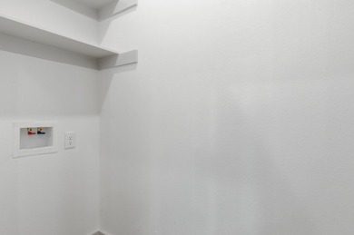*** $5,000 seller concession toward buyer closing costs! Don't - photo 26