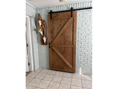 Country Living with Room to Grow! Discover the perfect blend of - photo 18