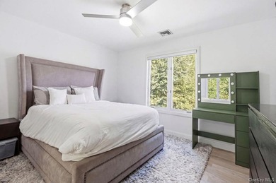 Welcome to 17 Nottingham Way. This expansive unique 5,300 - photo 20