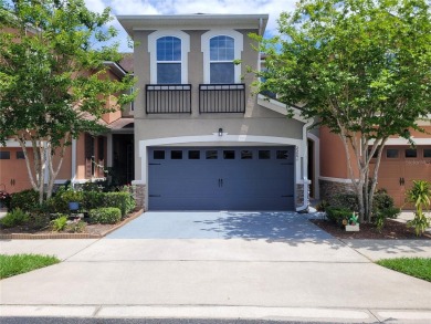 Lake Townhome/Townhouse For Sale in Sanford, Florida