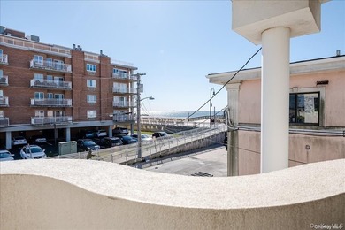 Enjoy the Smell of the Beach and Walk Along the Boardwalk while - photo 9