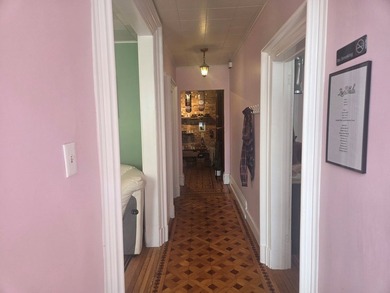 Beautiful Downtown Huntingdon commercial property on the 600 - photo 4