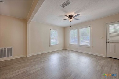 Welcome home to 903 N. Glendale Street in the heart of - photo 7