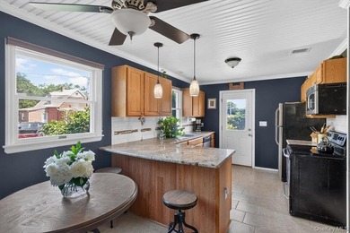 Privacy meets master craftsmanship in this beautifully - photo 10